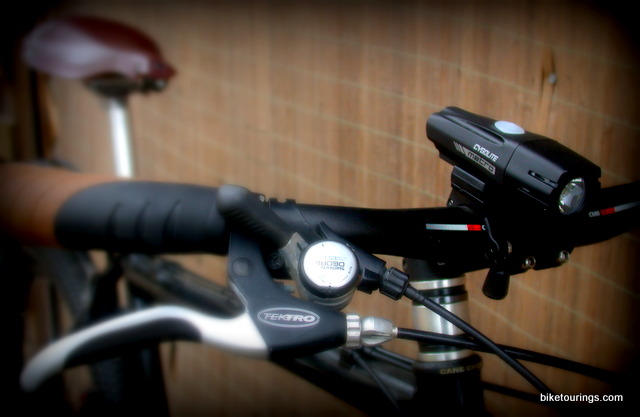 Picture of Cygolite Metro 300 for bike commuting