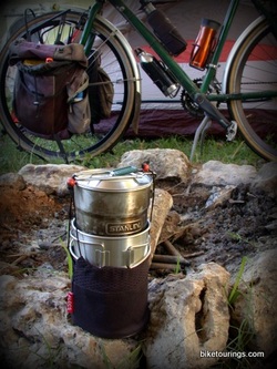 Picture of compact, lightweight cooking set for bike touring