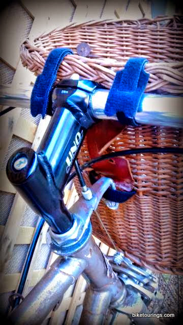Picture of home made handlebar basket on commuter bike