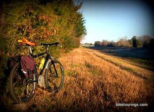 Picture nashbar mountain bike frame and Kona project 2 fork for mountain bike commuting and trekking